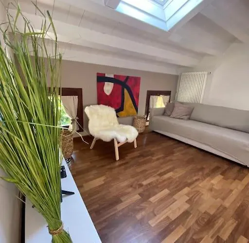 Апартаменты Mini Loft Castello Тьене